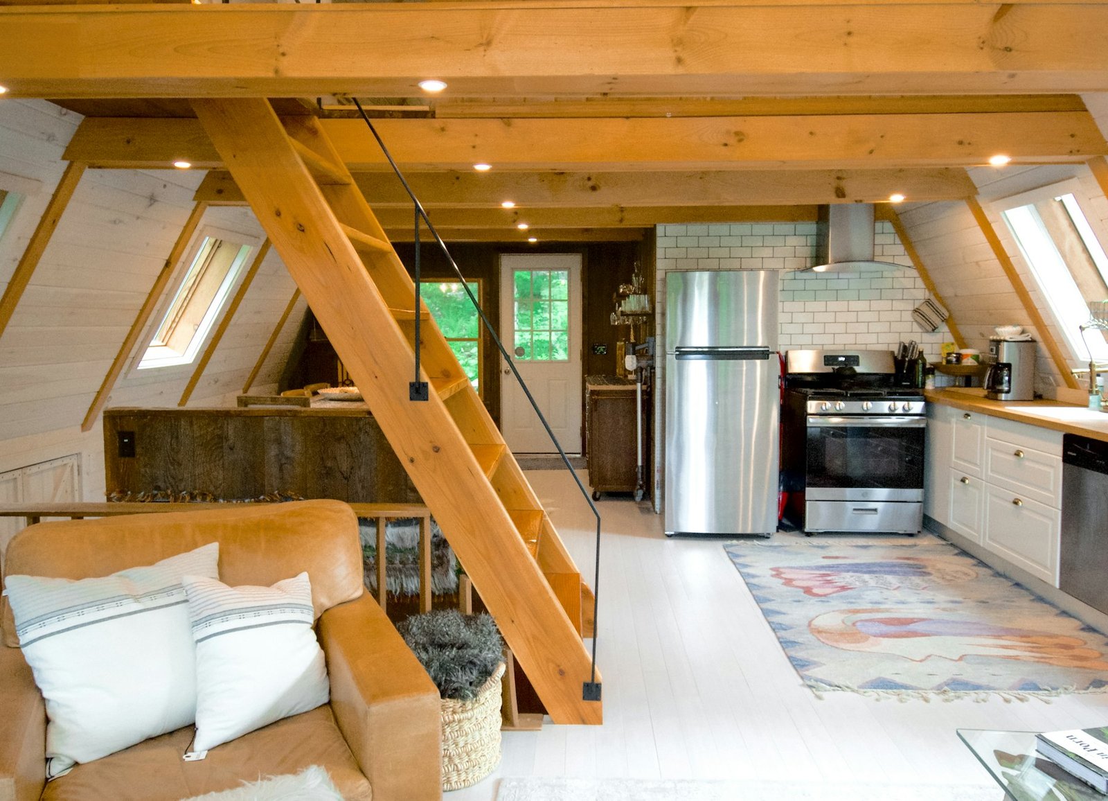 Bright, professionally cleaned home interior